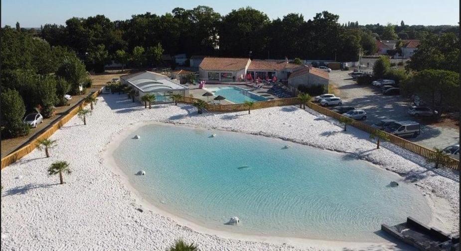 Hotel Camping Le Bois Joli Exterior foto
