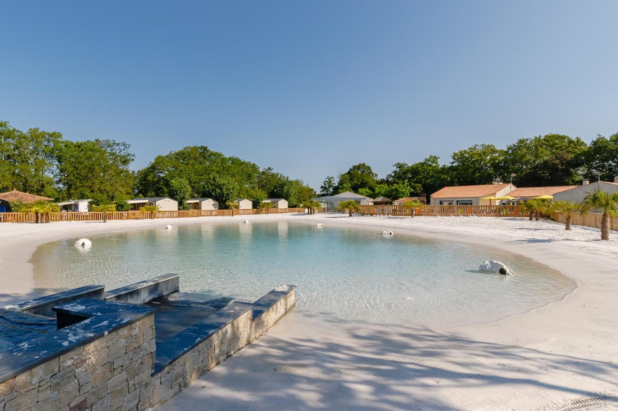 Hotel Camping Le Bois Joli Exterior foto